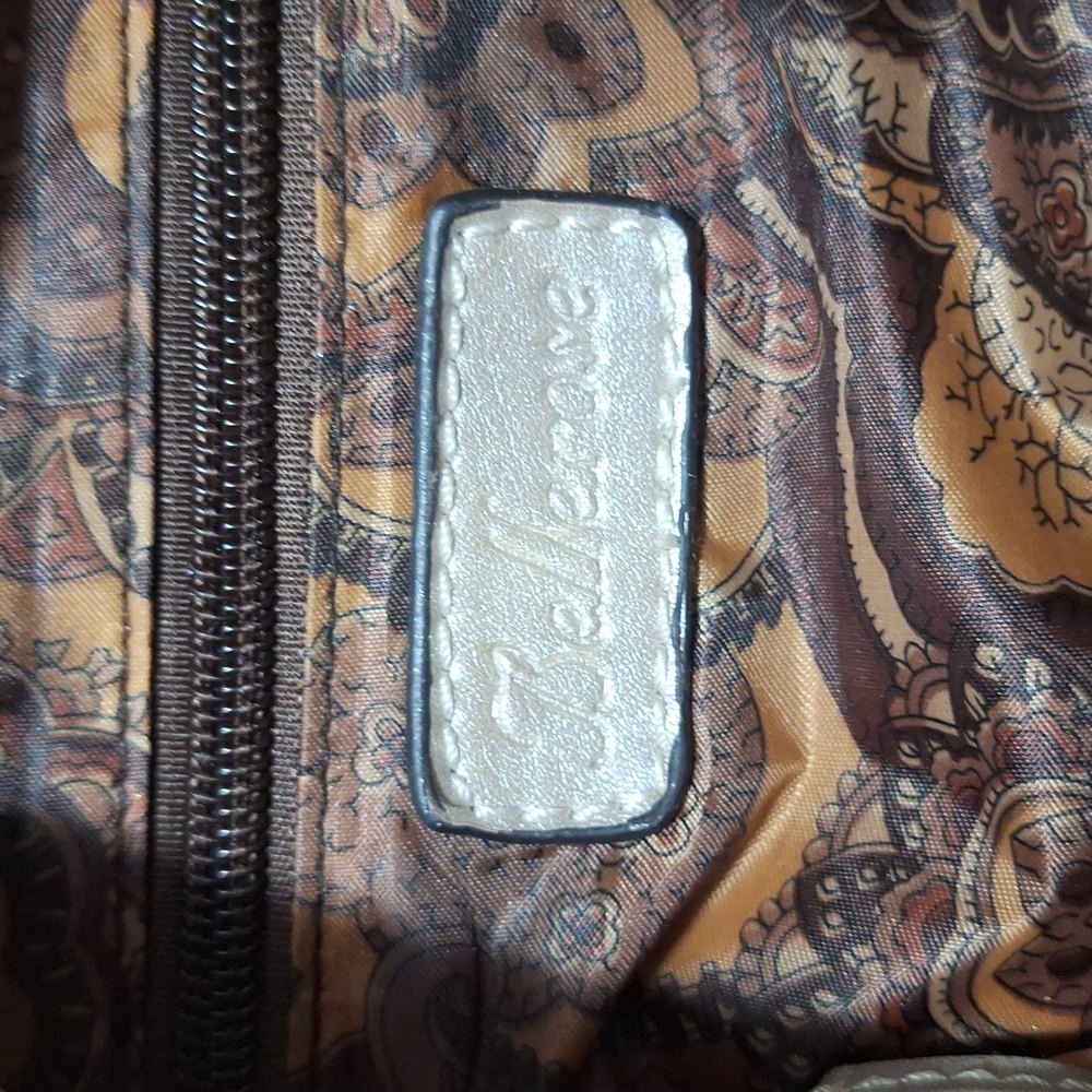 Purse - Picture 4 of 10